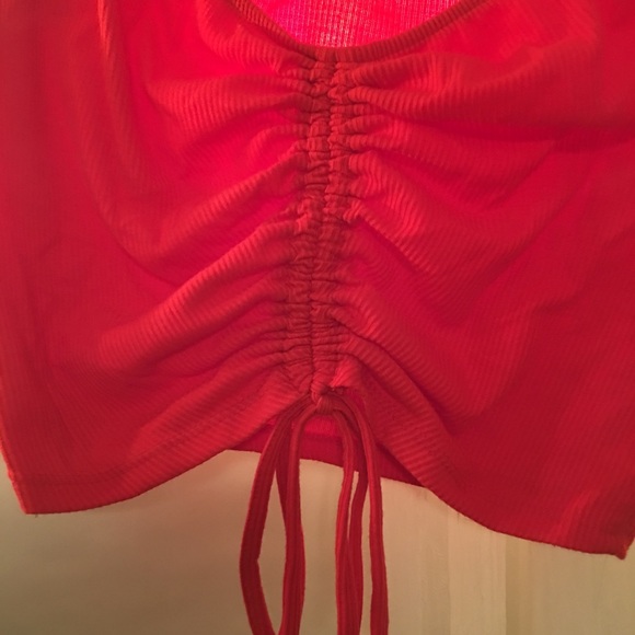 Cinched Crop Top - Picture 4 of 4